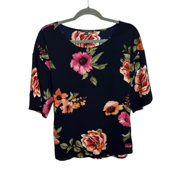 West Kei Floral Tie Back Blouse - Picture 1 of 4